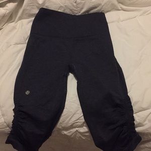 Cropped Lulu Lemon Leggings